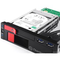Бокс для накопителей 2.5" и 3.5" Thermaltake ST0026Z