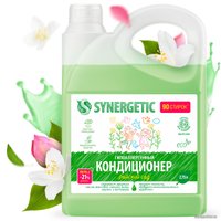 Кондиционер для белья Synergetic гипоаллергенный Райский сад 2.75 л