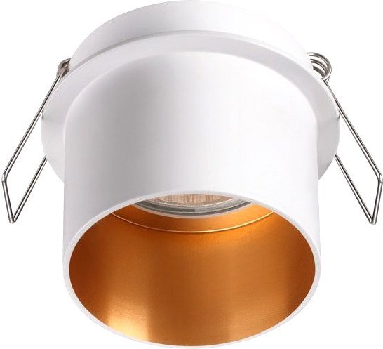 

Novotech Butt 370432
