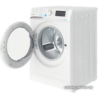 Стиральная машина Indesit BWE 81282 L
