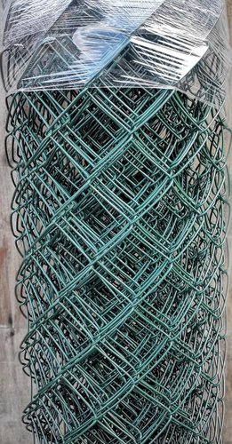 Сетка-рабица в ПВХ 55х55 2.4мм 2x10м (зеленый)