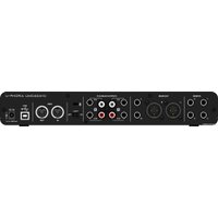  Behringer U-Phoria UMC404HD