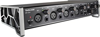  TASCAM US-4x4