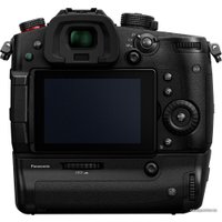 Беззеркальный фотоаппарат Panasonic Lumix GH5 II Body