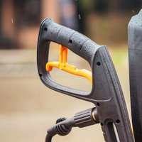 Мойка высокого давления Bort BHR-2100M