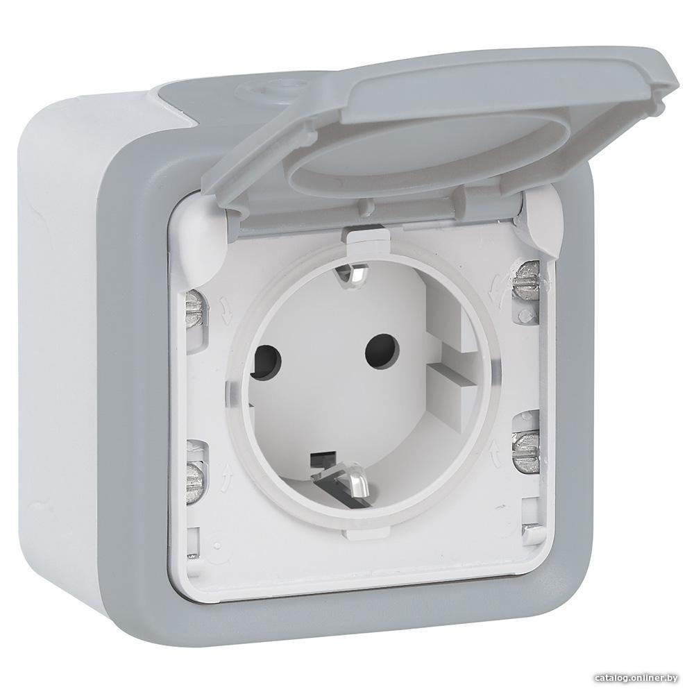 Розетка Legrand Plexo 69733
