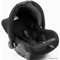 Детское автокресло Amarobaby Baby Comfort AB222008BC/09 (черный)