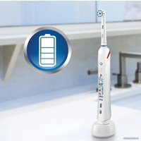 Электрическая зубная щетка Oral-B Junior Smart