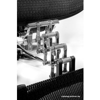  UNIQUE Ergothrone CM-B37A-2 (черный)