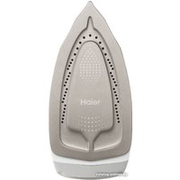 Утюг Haier HI-700