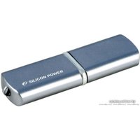 USB Flash Silicon-Power LuxMini 720 8 Гб (SP008GBUF2720V1B/G)