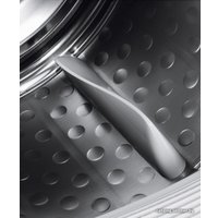 Сушильная машина Electrolux DelicateCare 800 EW8H258BP