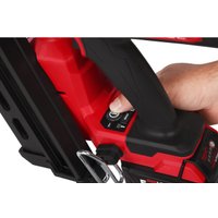 Гвоздезабиватель Milwaukee M18 FDN-0X 4933493600 (без АКБ, кейс)