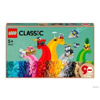 Набор деталей LEGO Classic 11021 90 лет игры