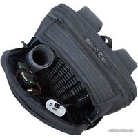 Городской рюкзак Rivacase 8365 (черный)