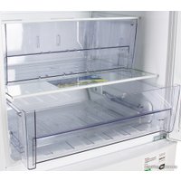 Холодильник BEKO CN 335220