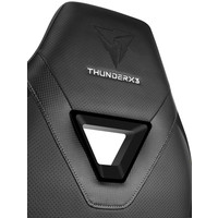 Игровое (геймерское) кресло ThunderX3 DC3 Air (черный)