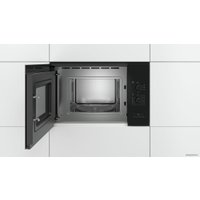 Микроволновая печь Bosch BFL520MB0