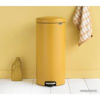 Мусорное ведро Brabantia Pedal Bin NewIcon 30 л (минерально-горчичный)