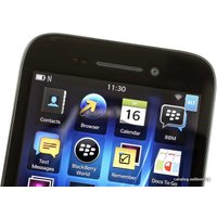 Телефон BlackBerry Q5