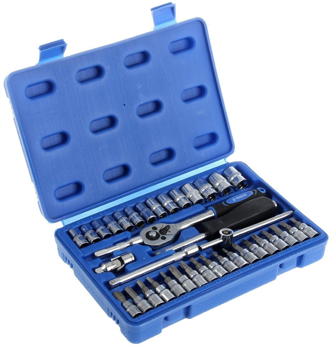 

Универсальный набор инструментов Tundra 881872 (38 предметов)