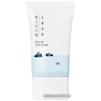 Крем солнцезащитный Round Lab 1025 Dokdo Sunscreen SPF50+ PA++++ с морской водой (50 мл)