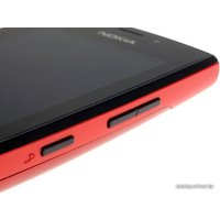 Кнопочный телефон Nokia Asha 303