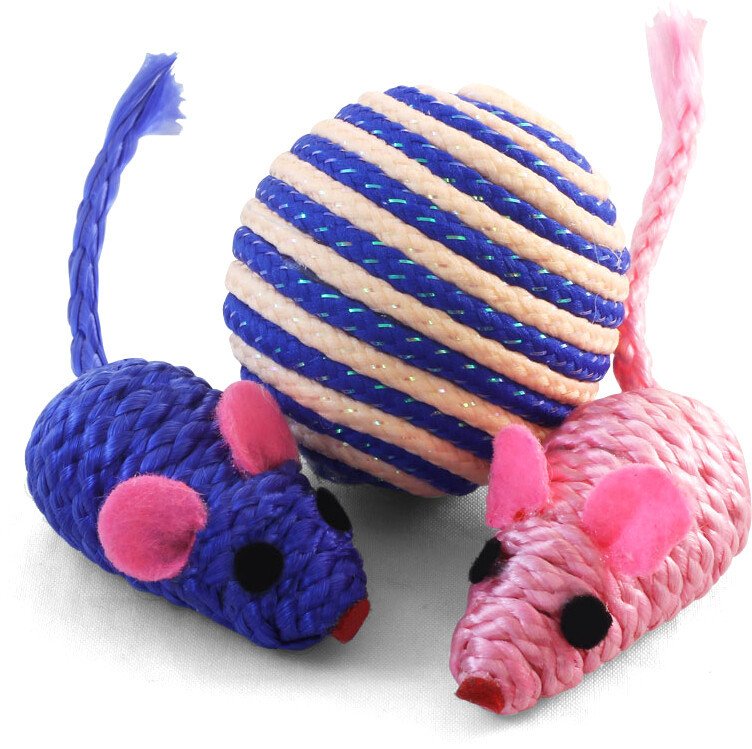 

Игрушка для кошек Triol XW7007 22181055 (мяч, 2 мыши)