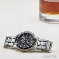 Наручные часы Casio Edifice EFV-540D-1A9