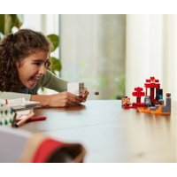 Конструктор LEGO Minecraft 21255 Засада у портала в Нижний мир
