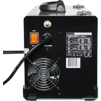 Сварочный инвертор Ресанта САИПА-22В/160А