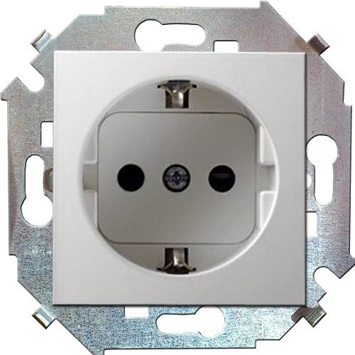 

Розетка Simon 15 1591432-030 (белый)