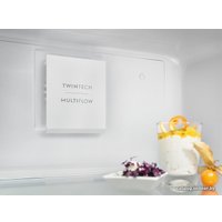 Холодильник Electrolux LNC7ME32X3 в Бресте