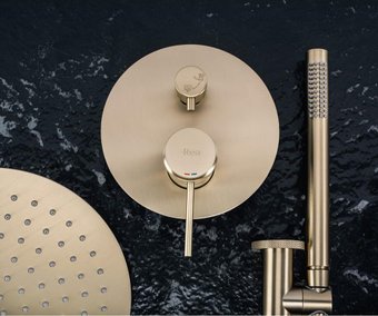 Душевая система  Rea Lungo REA-P8950