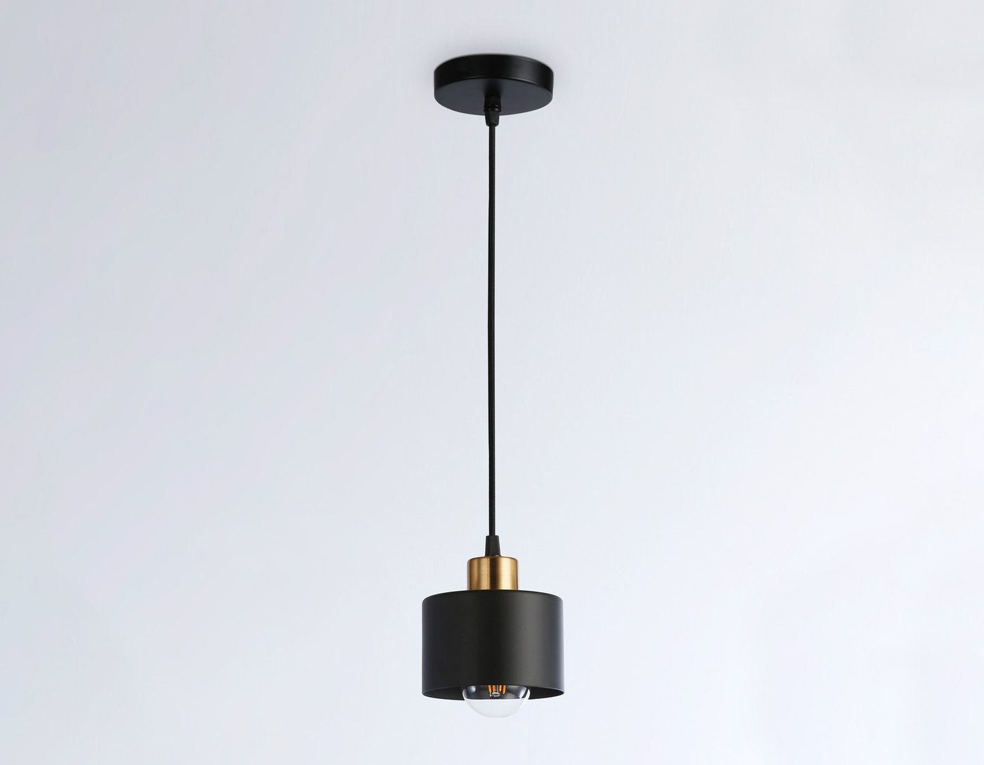 

Подвесная люстра Ambrella light Traditional TR8113