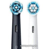 Комплект зубных щеток Oral-B iO Series 4 Duo (черный/белый)