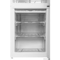 Холодильник SunWind SCC403