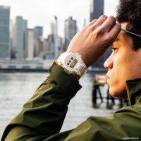 Наручные часы Casio G-Shock DW-6900SP-7E