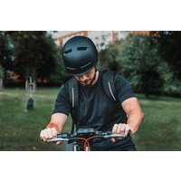 Cпортивный шлем Force Metropolis (черный) в Лиде