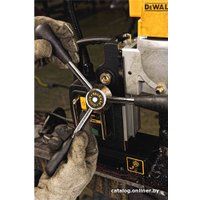 Сверлильный станок DeWalt DWE1622K-QS