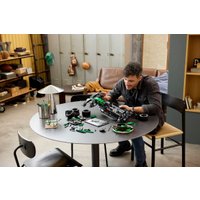 Конструктор LEGO Technic 42240 Aston Martin Aramco AMR25 F1