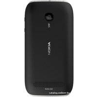 Смартфон Nokia 603