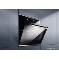 Электрический духовой шкаф Electrolux OKH5E40X