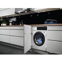 Стирально-сушильная машина Electrolux EW7W3R68SI