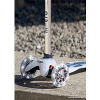 Трехколесный самокат Micro Mini Micro Deluxe Flux LED (синий)