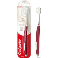 Зубная щетка Colgate Easy Comfort (1 шт)