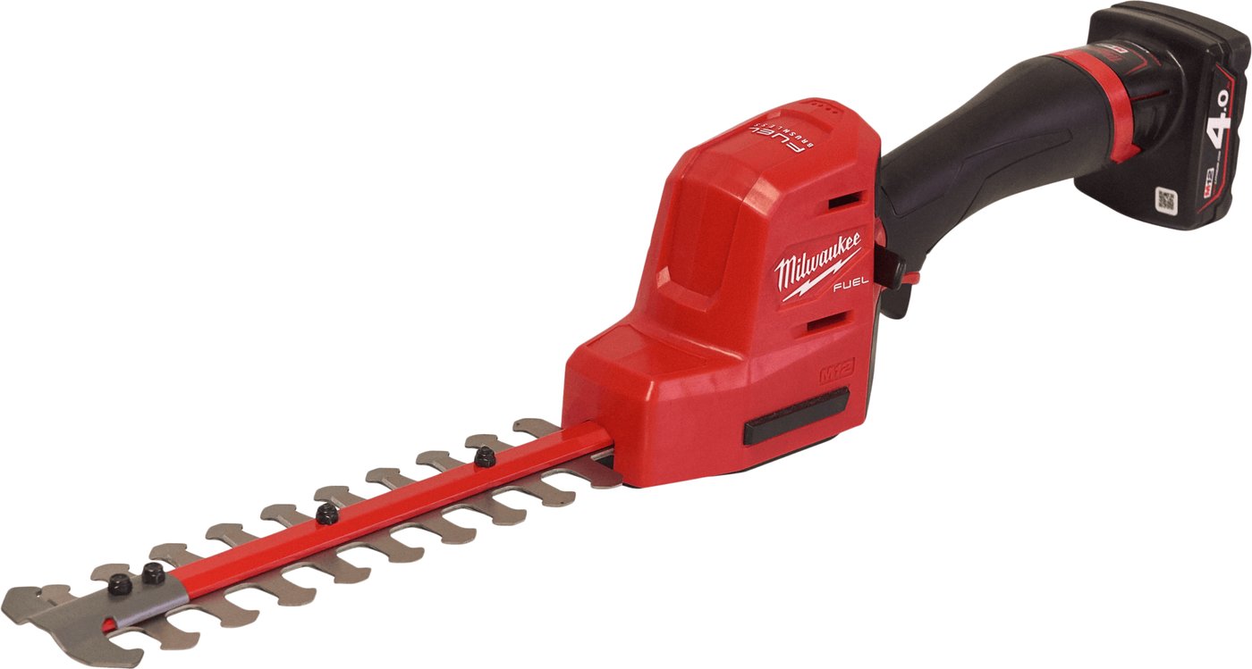 

Кусторез Milwaukee M12 FUEL M12FHT20-402 4933479676 (с 2-мя АКБ 4 Ач)