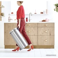 Мусорное ведро Brabantia Pedal Bin NewIcon 30 л (стальной матовый)