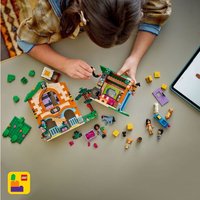 Конструктор LEGO Friends 42654 Ранчо и конюшня пони