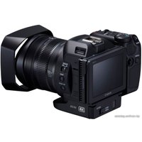 Видеокамера Canon XC10